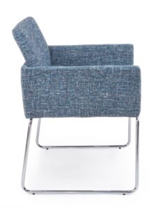 niebieskie-krzeslo-sixty938.jpg