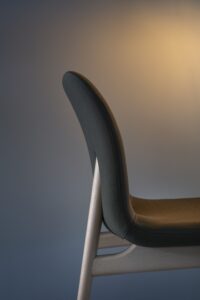 eleganckie-krzeslo-mango386.jpg