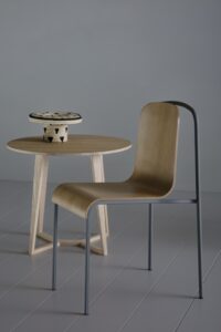 minimalistyczne-krzeslo-mue360.jpg