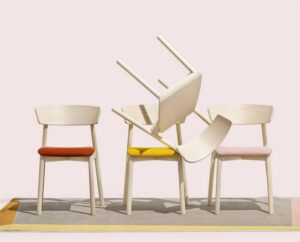 krzeslo-clelia-z-tapicerowanym-siedziskiem230.jpg