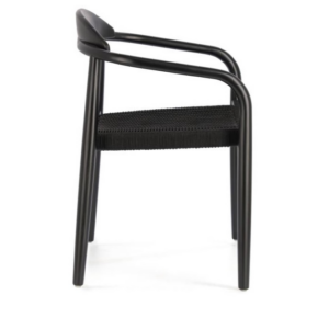 czarne-krzeslo-isglyn561.png