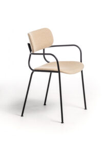 tapicerowane-krzeslo-kiyumi-fabric-ar-z-podlokietnikami558.jpg