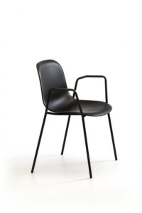 krzeslo-mani-plastic-ar-4l-z-podlokietnikami390.jpg