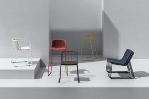minimalistyczne-krzeslo-randa-nude171.jpg