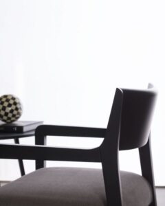 nowoczesne-krzeslo-amarcordlounge617.jpg