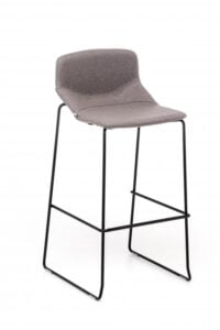 hoker-tapicerowany-formula80-stool-h75-fabric-idealne-do-jadalni-import-wlochy752.jpg