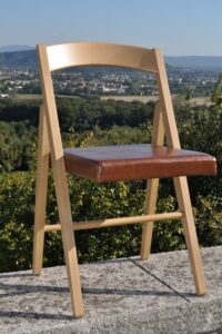 woskie-krzeslo-skladane-jl-11-siedzisko-tapicerowane436.jpg