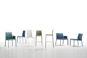 krzeslo-tapicerowane-z-metalowym-stelazem-nuvola-sbr-ts-midj-transport-gratis-import-wlochy214.jpg