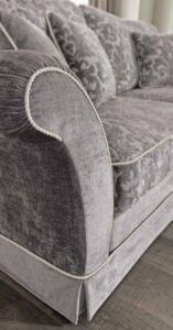 elegancka-sofa-3-osobowa-z-funkcja-spania-treviso-camelgroup241.jpg
