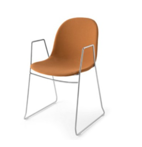 tapicerowane-krzeslo-z-podlokietnikami-na-plozach-academy-cb1697-do-salonu103.png