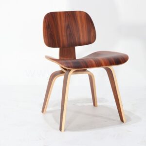 drewniane-krzeslo-baltika-w-stylu-bauhaus-do-jadalni555.jpg