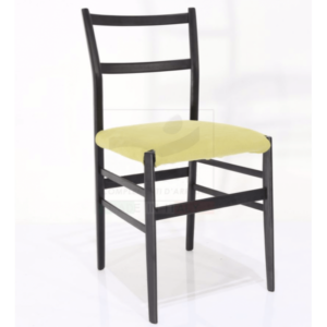 Drewniane krzesło Navien