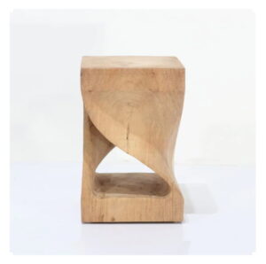 drewniany-stolik-kawowy-o-designerskim-wygladzie-do-salonu-hugh831.jpg
