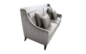 elegancka-tapicerowana-sofa-versailles-do-salonu579.jpg